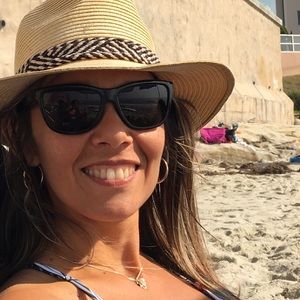 Meet your Posher, Priscilla